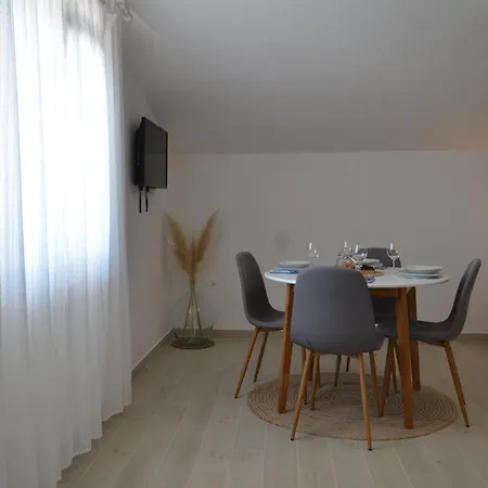 Casa Nini * ロヴィニ
