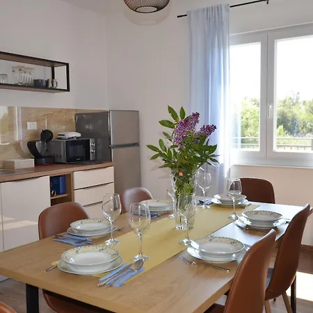 Casa Nini * רוביני